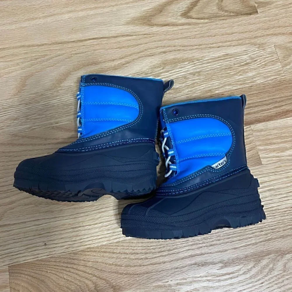 Carter’s Blue Snow Boots Sz 6 Kids Toddler Winter Insulated